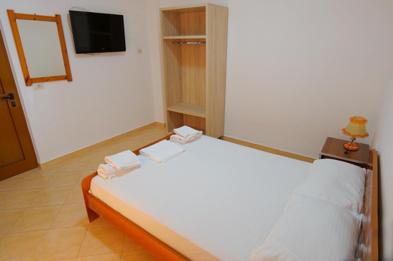 Hotel Solis Ksamil Buitenkant foto